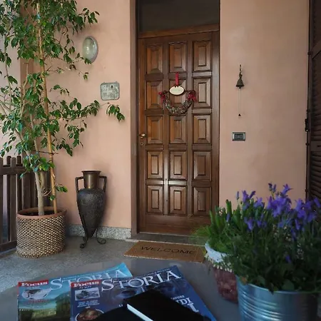 Oda ve Kahvaltı Ca' Rosa Malnate