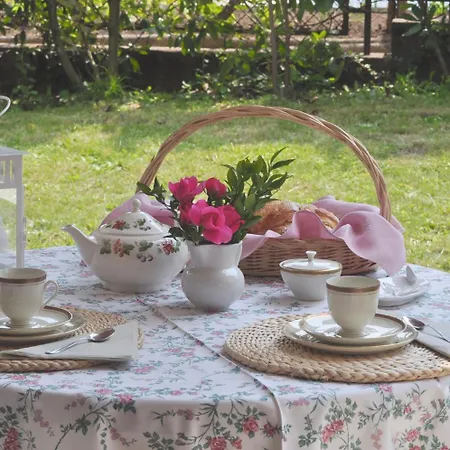 Ca' Rosa Bed & Breakfast