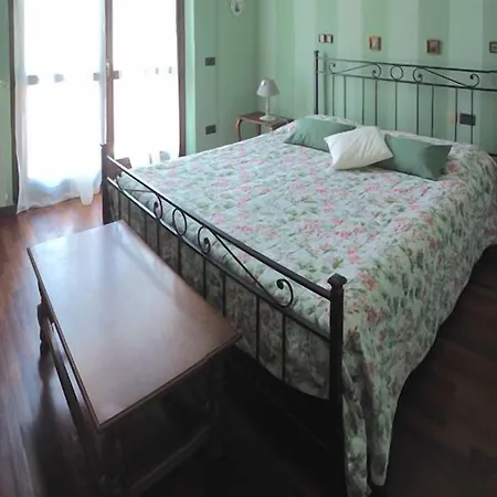 Ca' Rosa Bed & Breakfast 3*