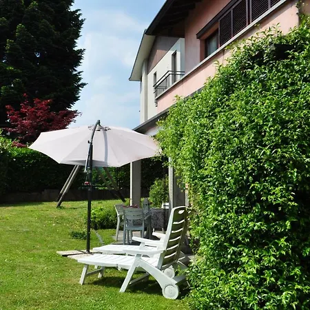 Ca' Rosa Bed & Breakfast Malnate